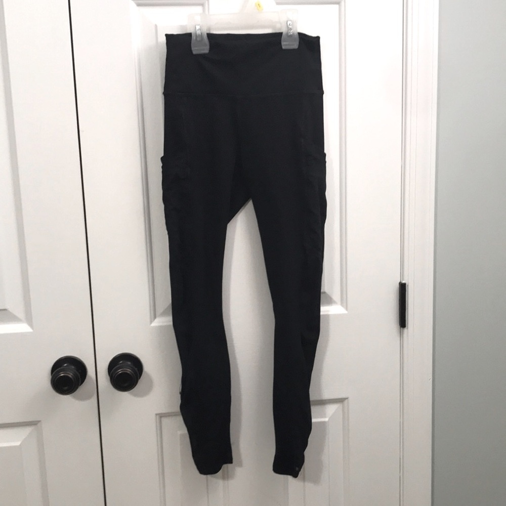 Fabletics black leggings